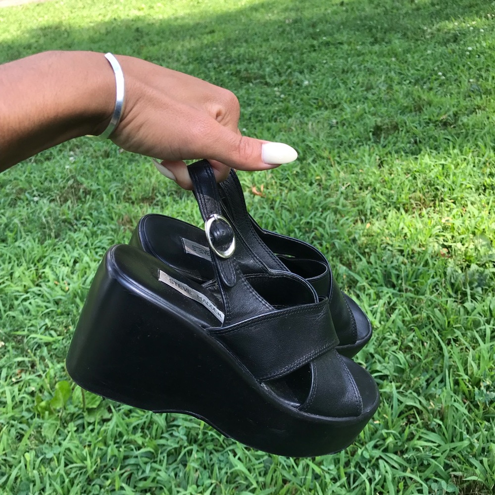 Vintage Chunky Steve Madden Platform Sandals